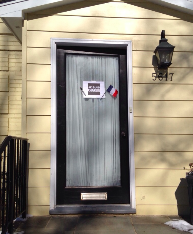 Door in Bethesda with Je suis Charlie sign